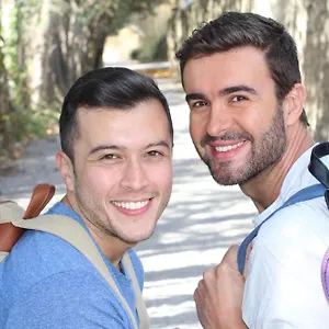 La Connexion, Gay Men Only , Peymeinade Francia
