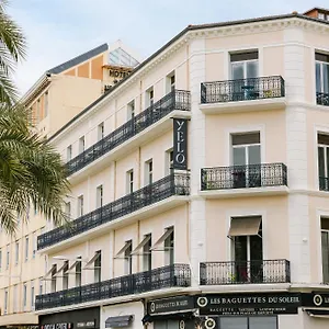 https://yelo-lumiere-powered-by-sonder.fr-provencehotel.com